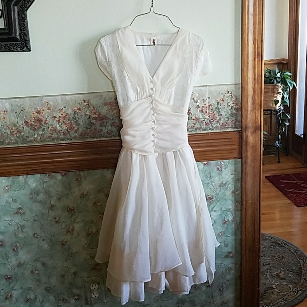 Cream summer layered dress